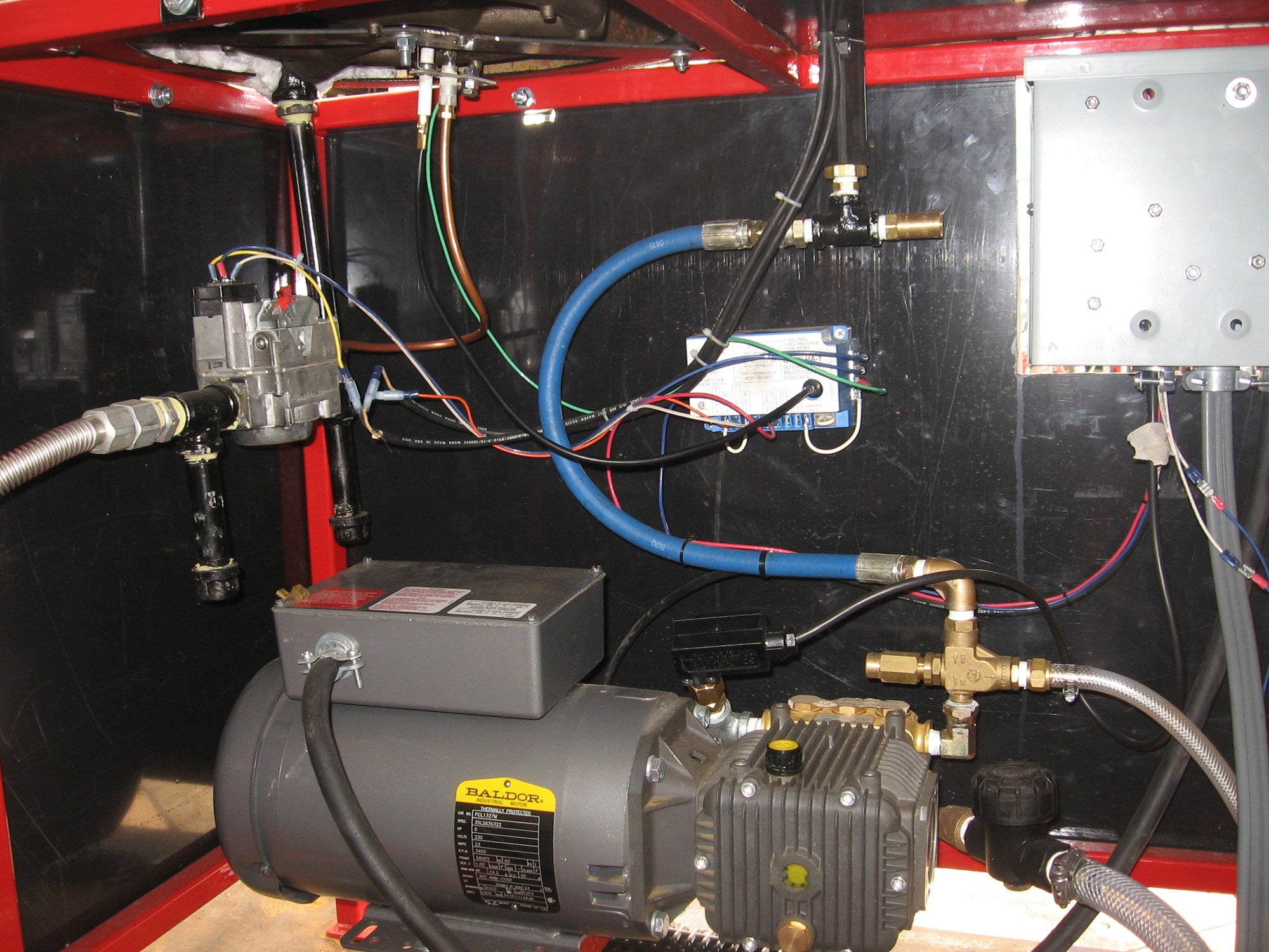 SHE4-2000 Stationary Hot Water Pressure Washer (Cage Frame) - Bull Dog Pro Sirocco